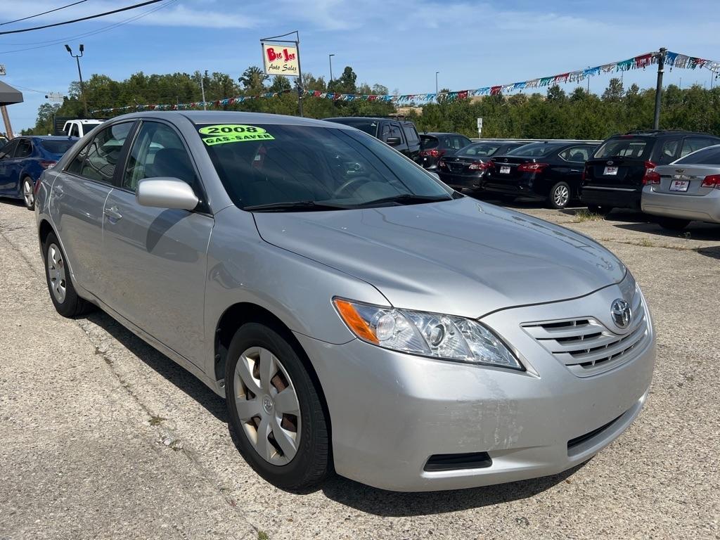 Toyota Camry SE 5-Spd AT 2009