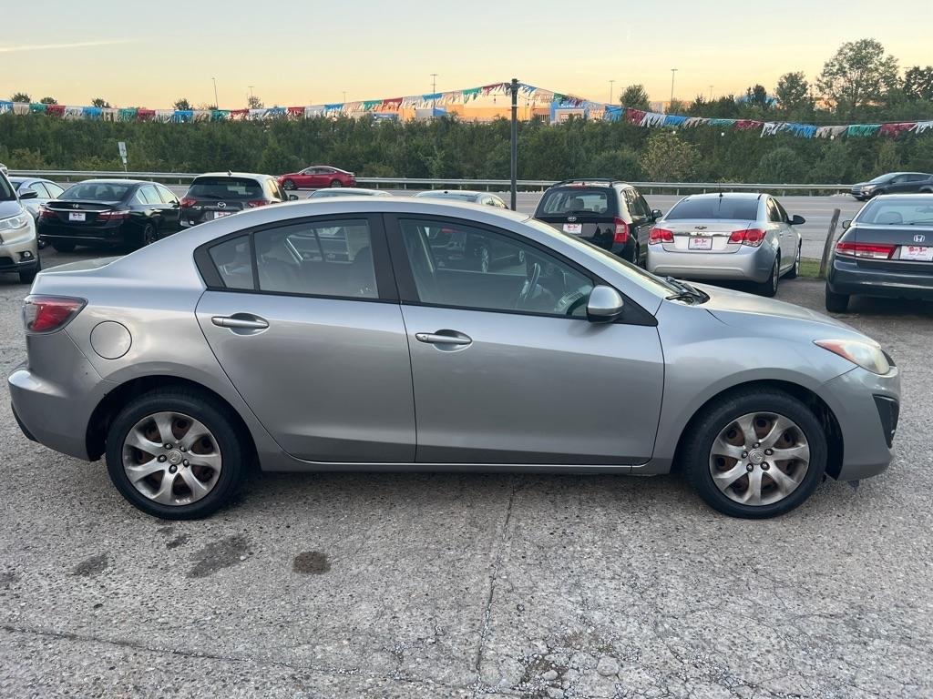 Mazda MAZDA3 i SV 4-Door 2010