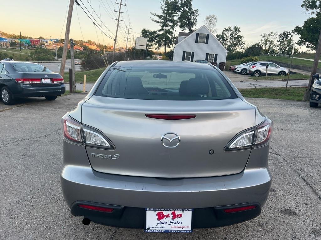 Mazda MAZDA3 i SV 4-Door 2010