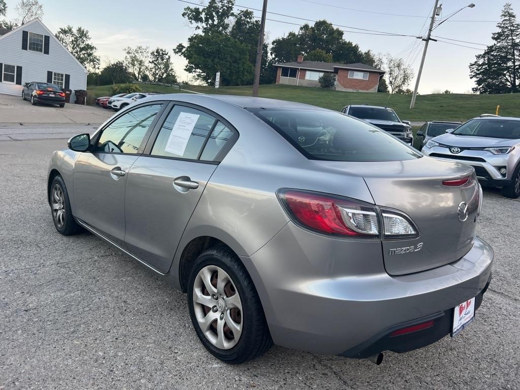 Mazda MAZDA3 i SV 4-Door 2010