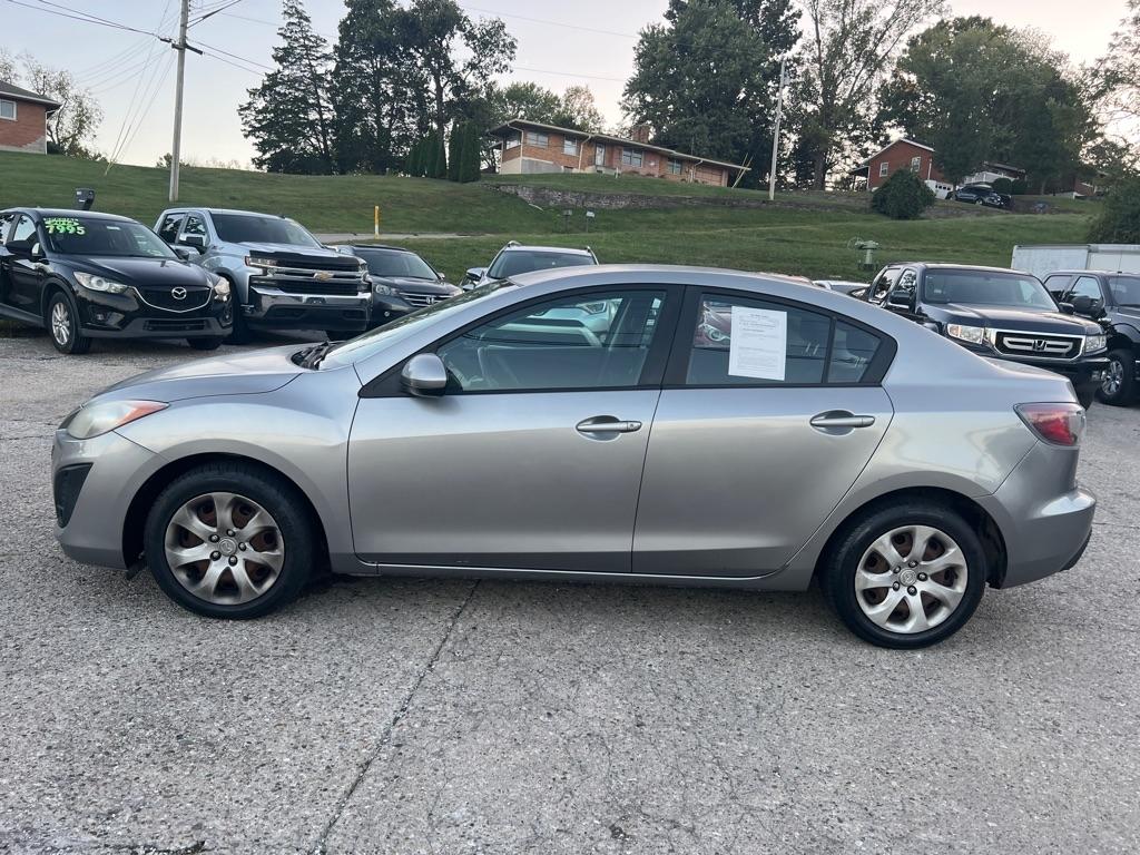 Mazda MAZDA3 i SV 4-Door 2010