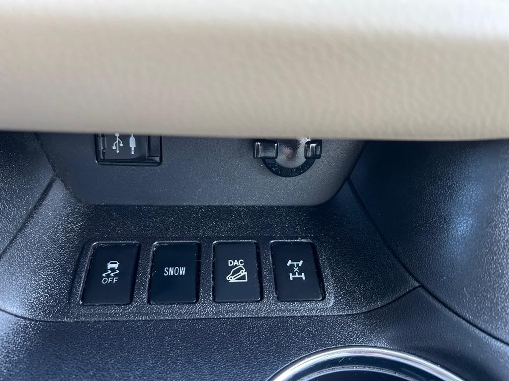 Toyota Highlander XLE AWD V6 2016