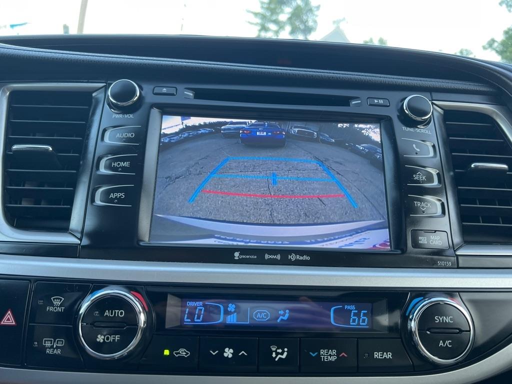 Toyota Highlander XLE AWD V6 2016