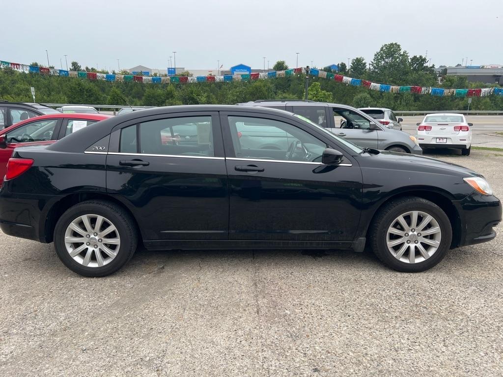 Chrysler 200 Touring 2013