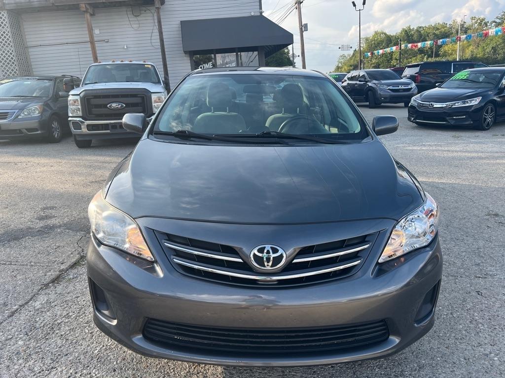 Toyota Corolla S 5-Speed MT 2013