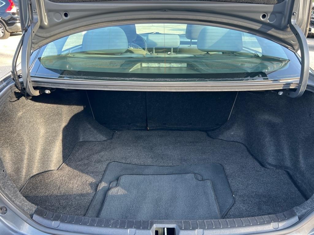 Toyota Corolla S 5-Speed MT 2013