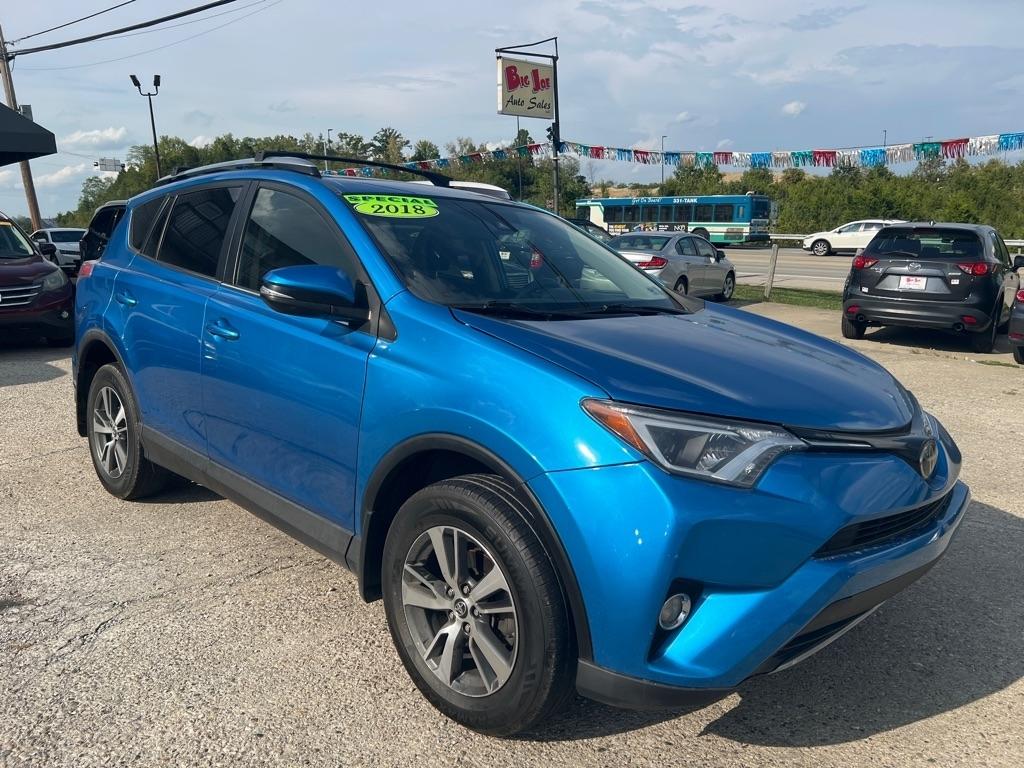 Toyota RAV4 XLE AWD 2018