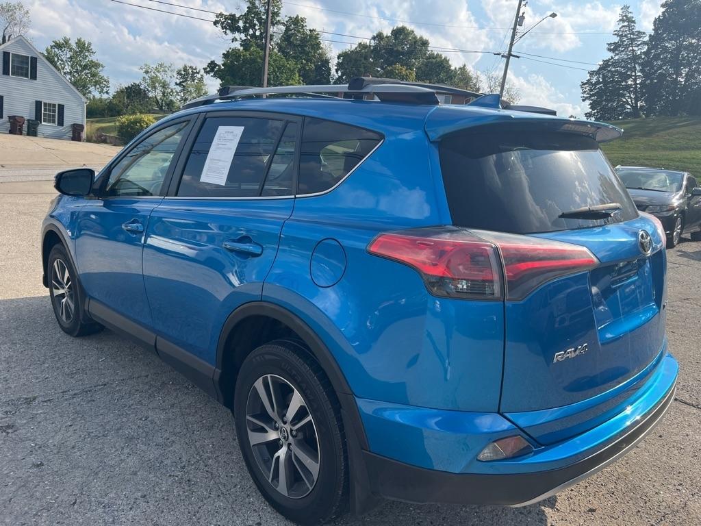 Toyota RAV4 XLE AWD 2018