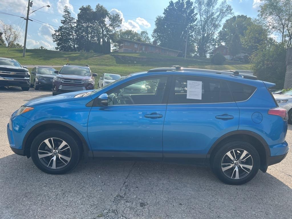 Toyota RAV4 XLE AWD 2018