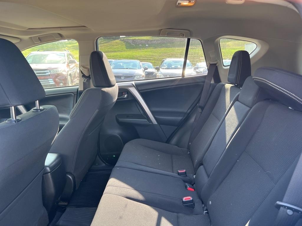 Toyota RAV4 XLE AWD 2018