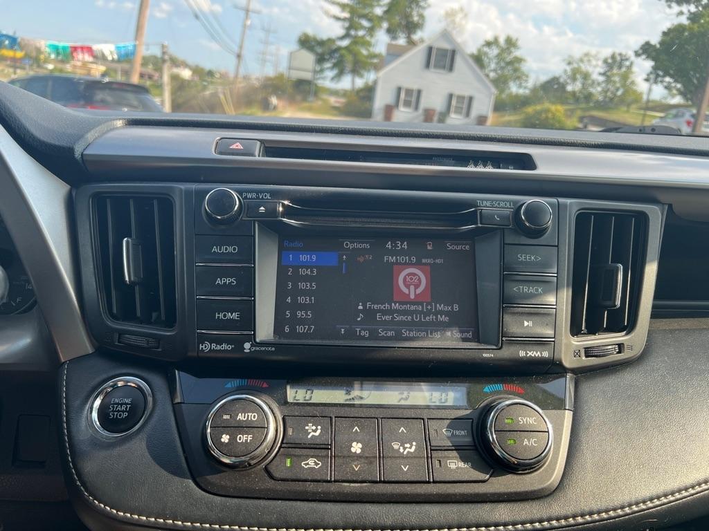Toyota RAV4 XLE AWD 2018