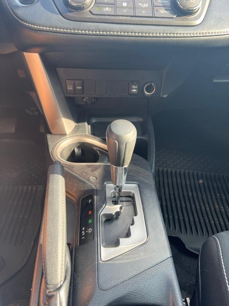 Toyota RAV4 XLE AWD 2018