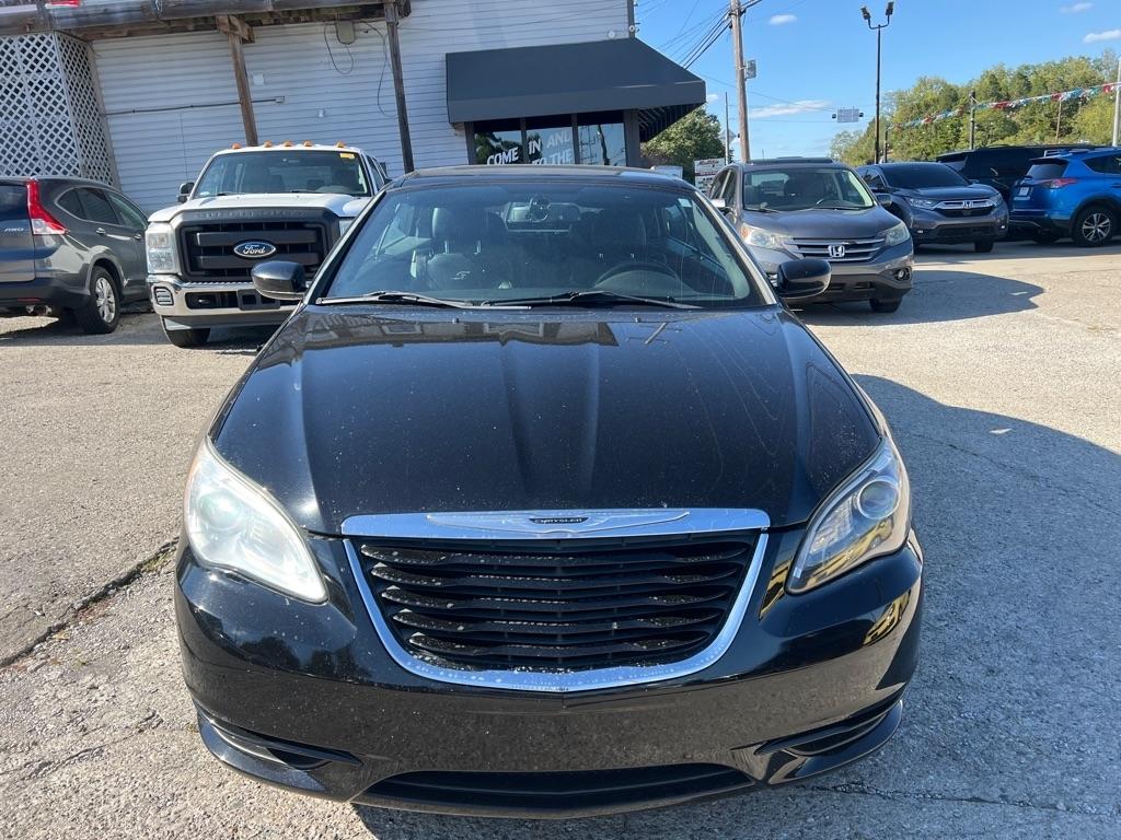 Chrysler 200 S Convertible 2011