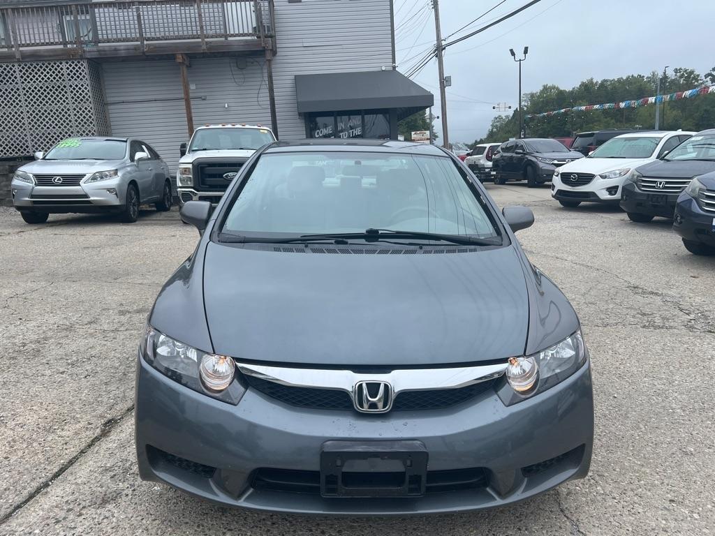 Honda Civic LX Sedan 5-Speed AT 2010