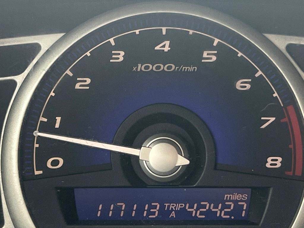 Honda Civic LX Sedan 5-Speed AT 2010