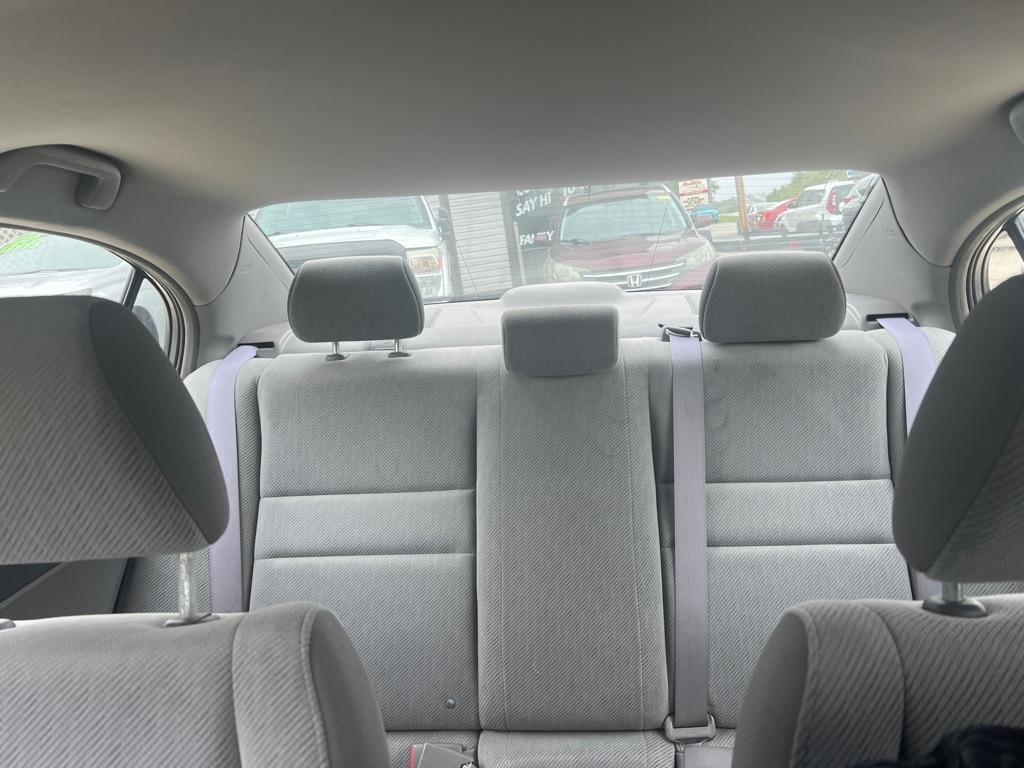 Honda Civic LX Sedan 5-Speed AT 2010