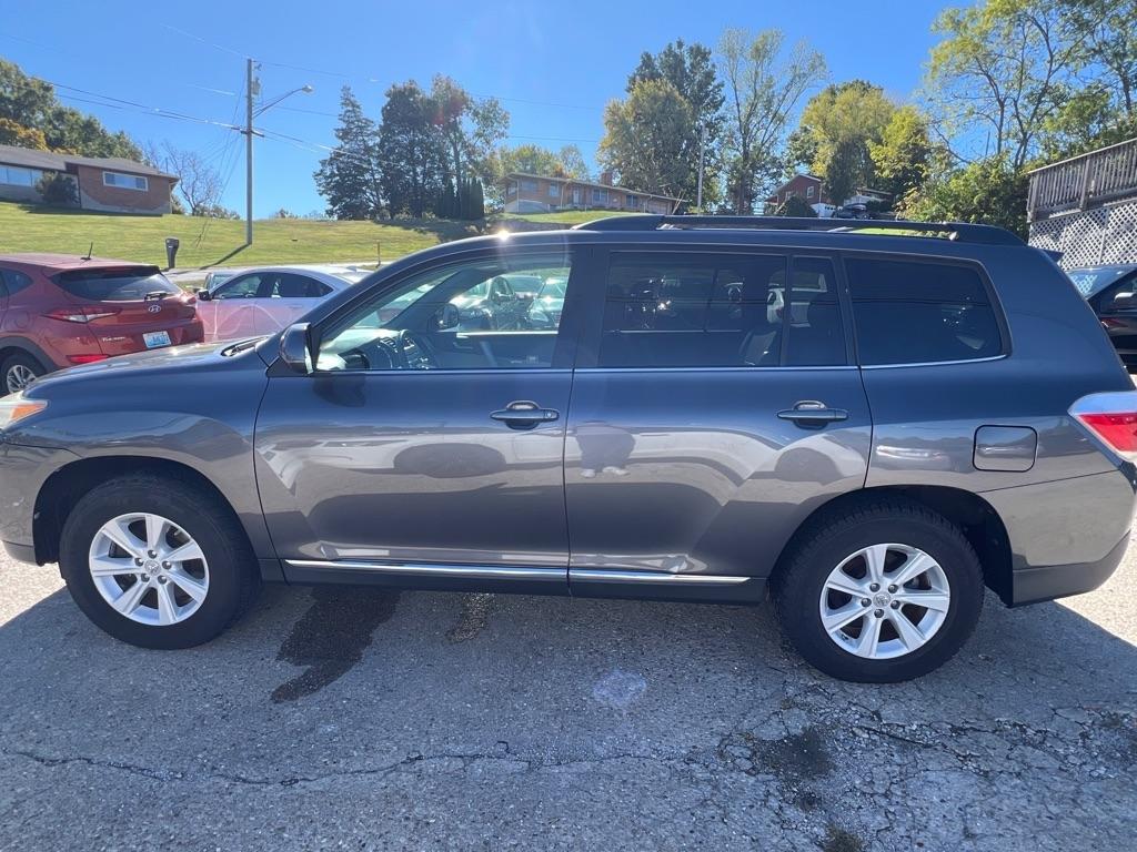 Toyota Highlander SE AWD V6 2012