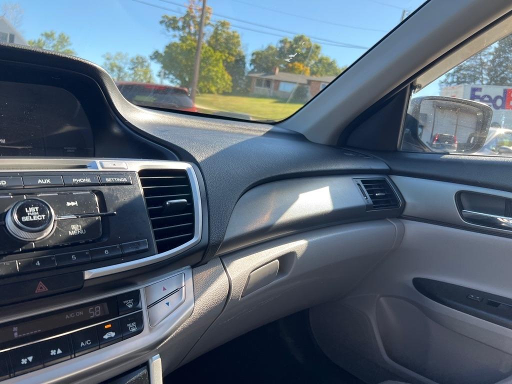 Honda Accord LX Sedan CVT 2014