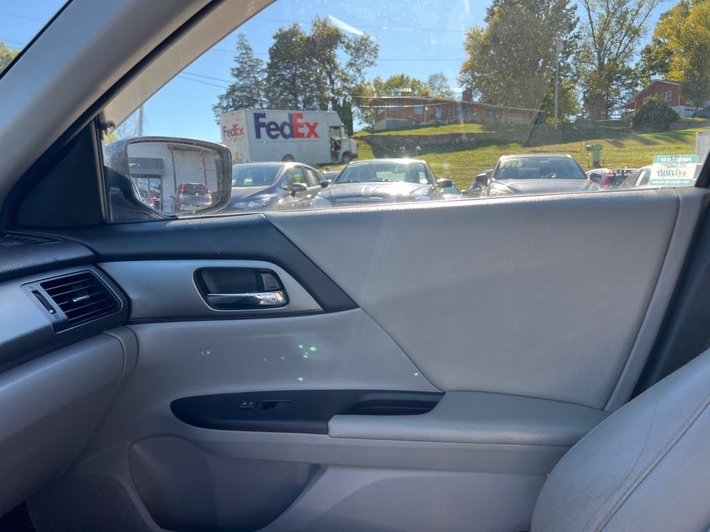 Honda Accord LX Sedan CVT 2014