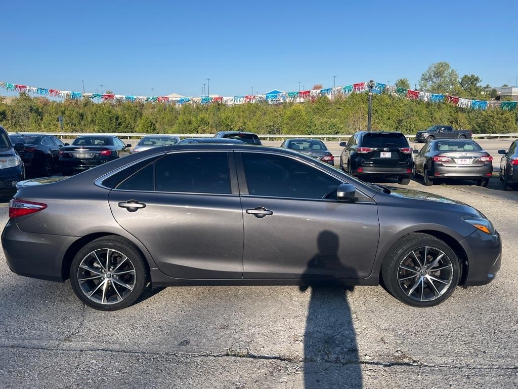 Toyota Camry LE 2016