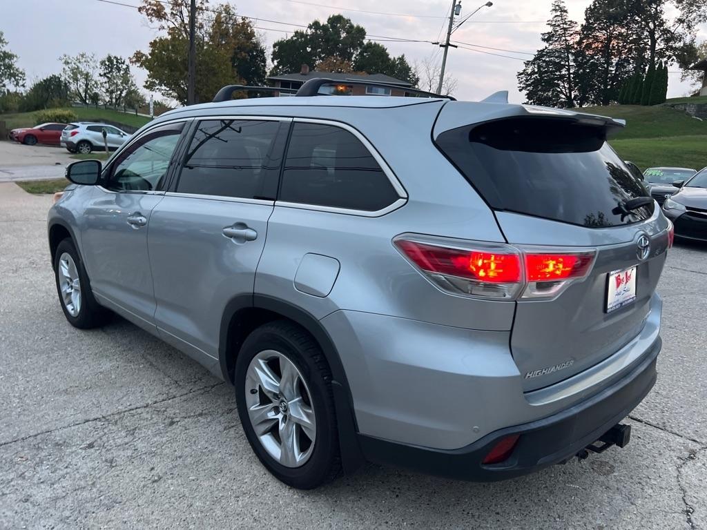 Toyota Highlander Limited AWD V6 2016