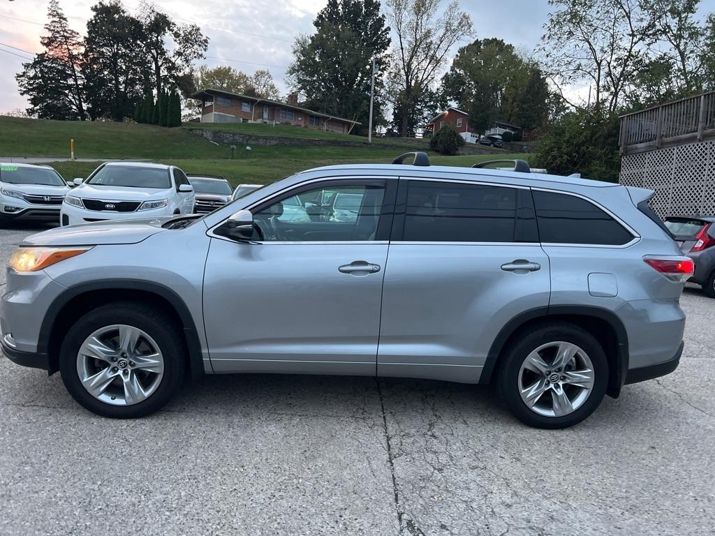 Toyota Highlander Limited AWD V6 2016