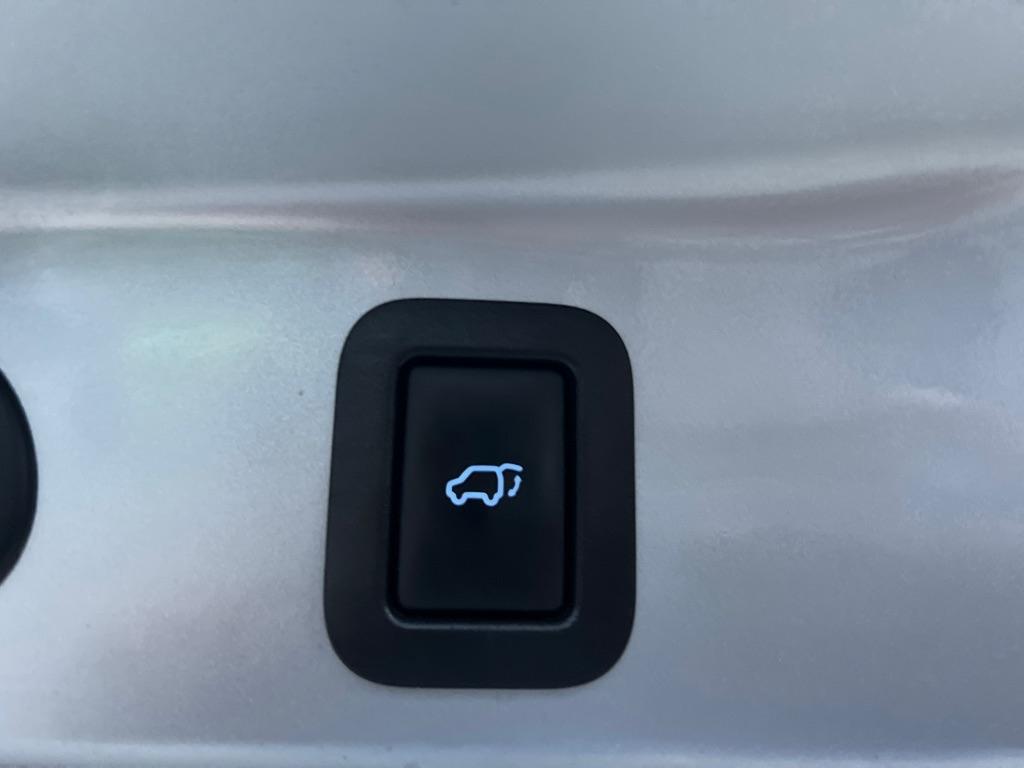 Toyota Highlander Limited AWD V6 2016