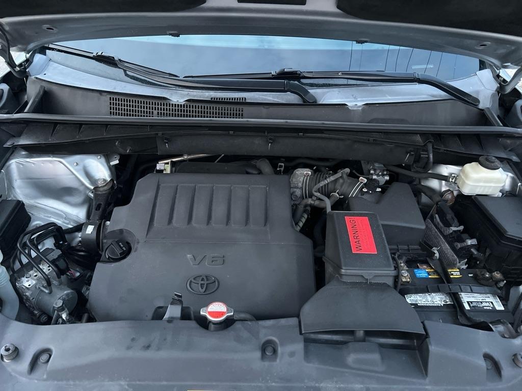 Toyota Highlander Limited AWD V6 2016