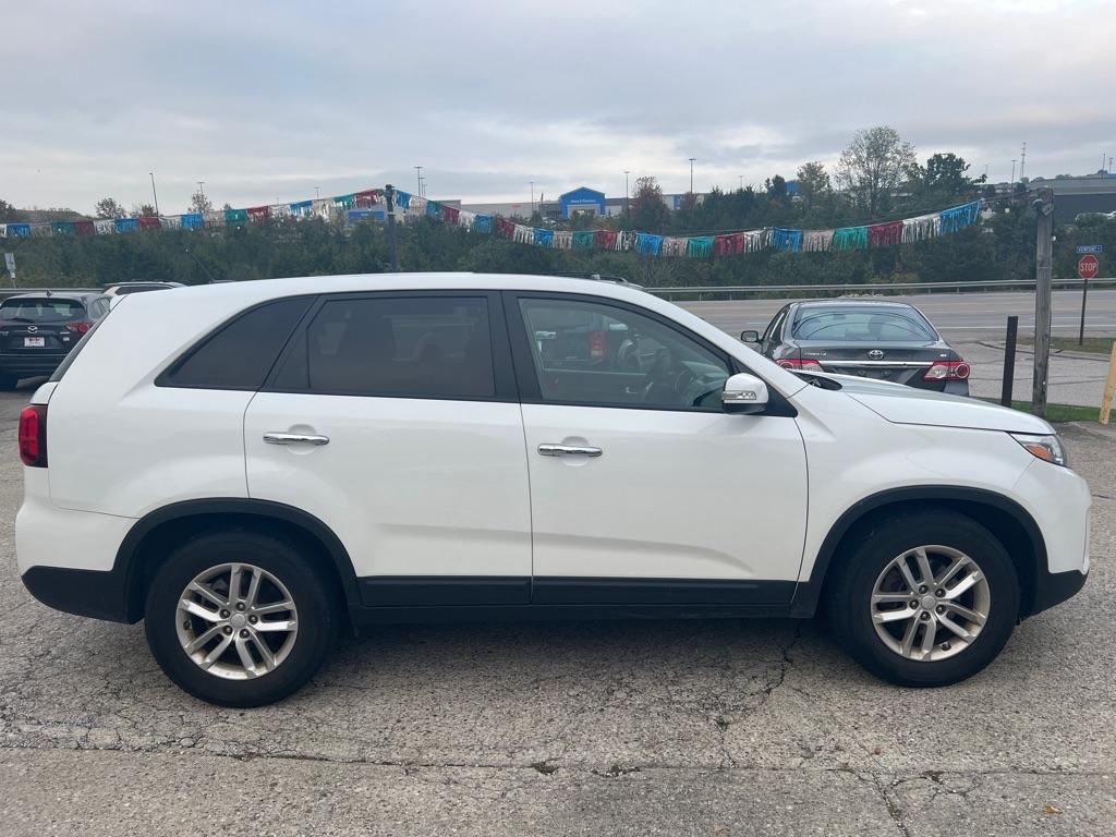 Kia Sorento LX 2WD 2014