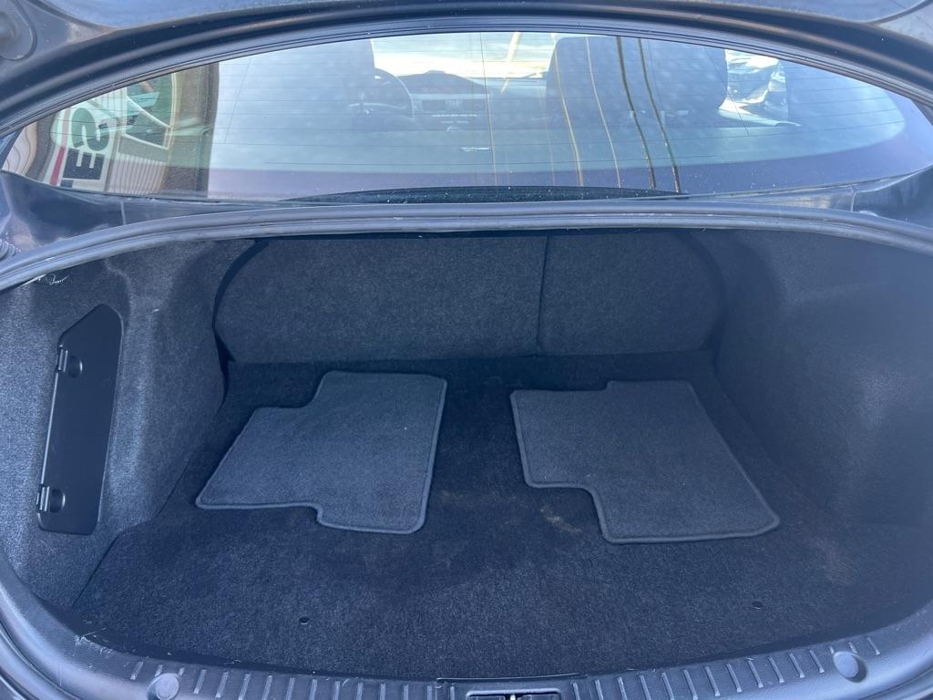 Mazda MAZDA3 i Sport 4-Door 2011