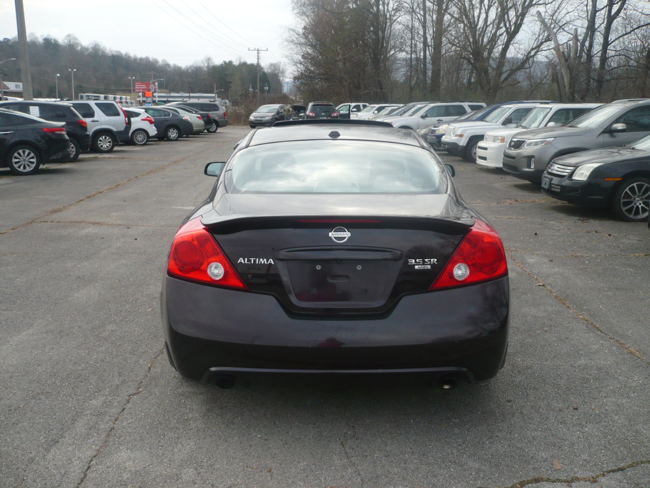 Nissan Altima 3.5 SR 6M/T Coupe 2012