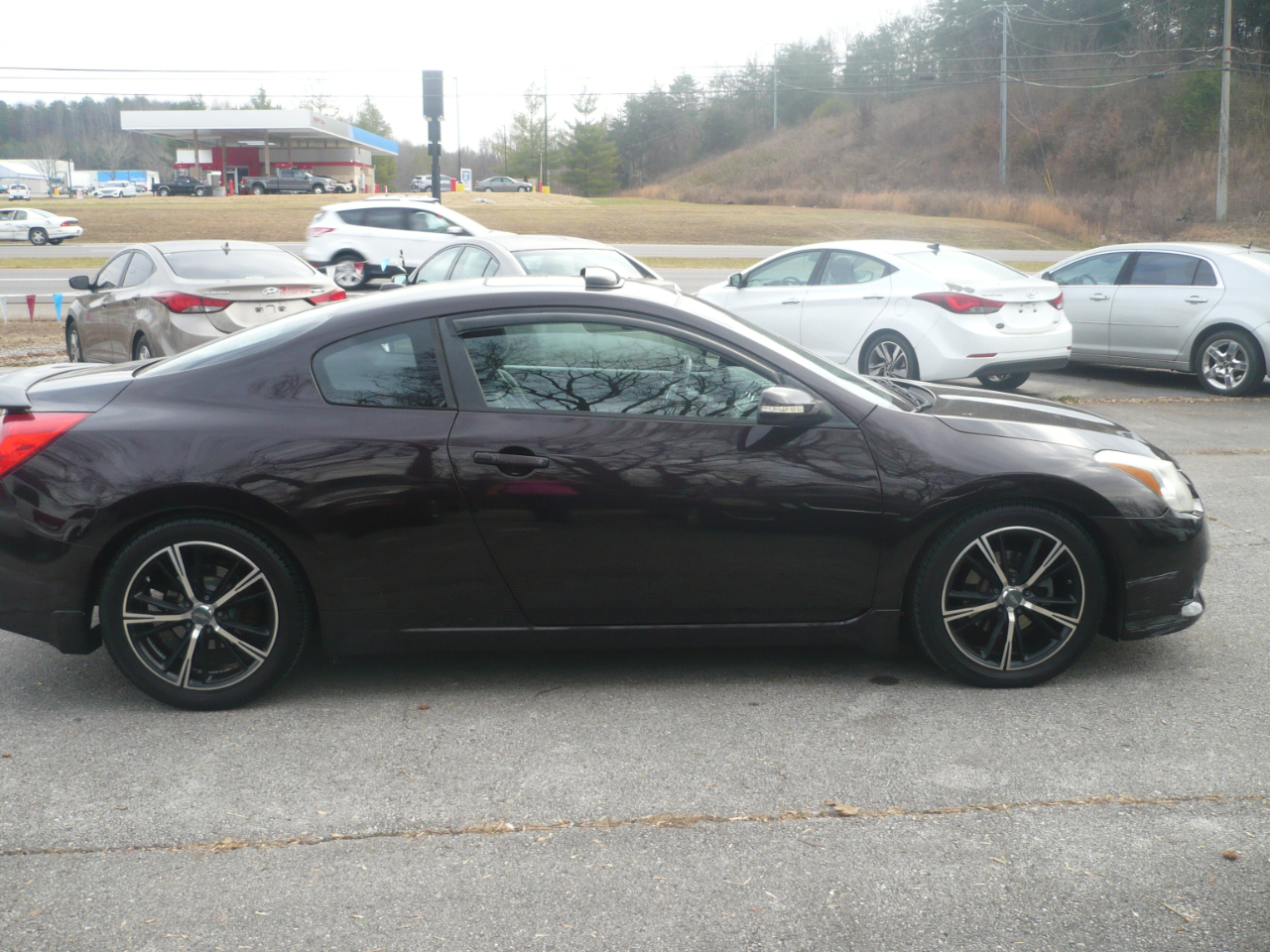 Nissan Altima 3.5 SR 6M/T Coupe 2012