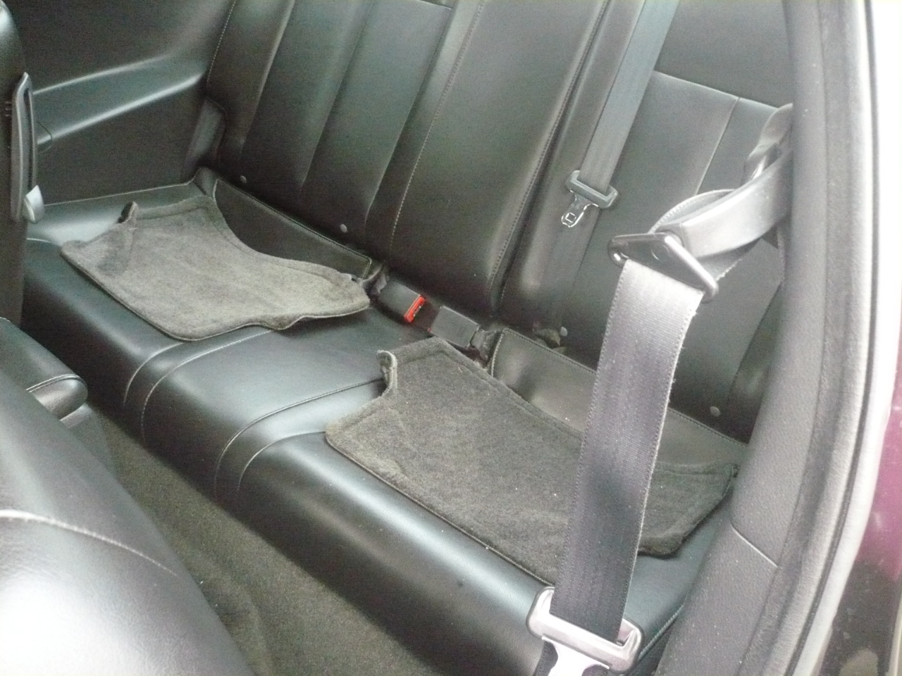 Nissan Altima 3.5 SR 6M/T Coupe 2012