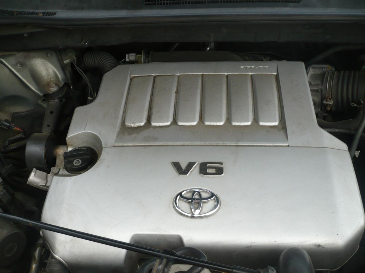 Toyota Highlander Base 2WD 2008