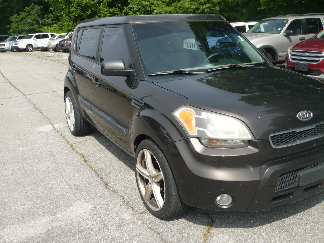 Kia Soul + 2011