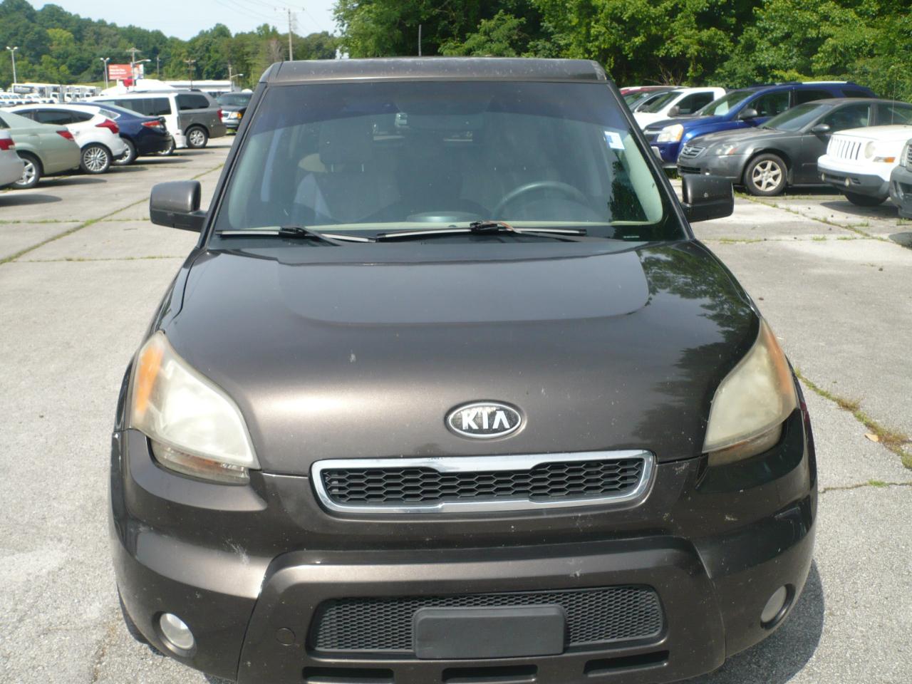 Kia Soul + 2011