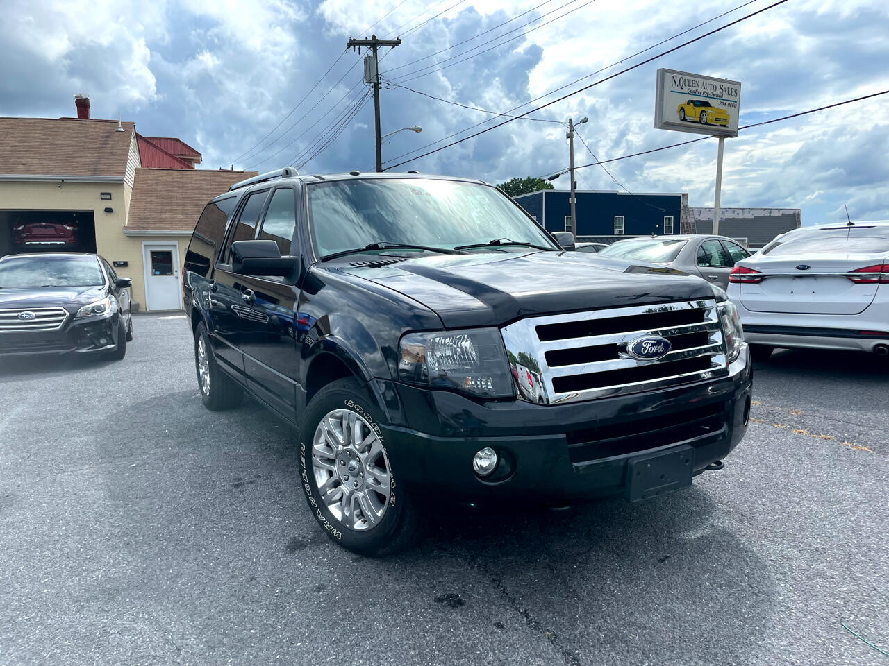 Used 2013 Ford Expedition EL 4WD 4dr Limited for Sale in Martinsburg WV