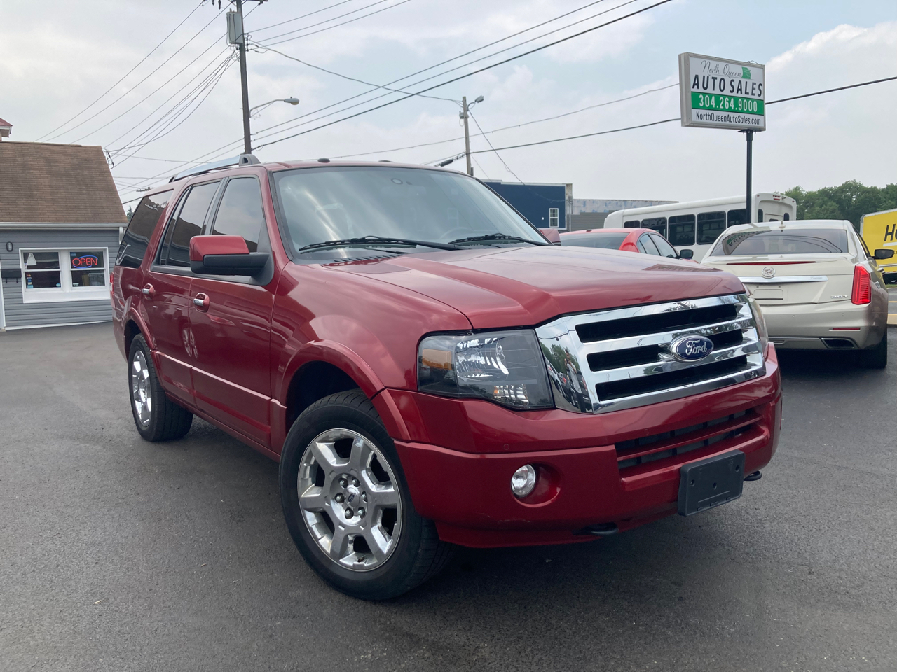 Used 2014 Ford Expedition 4WD 4dr Limited for Sale in Martinsburg WV