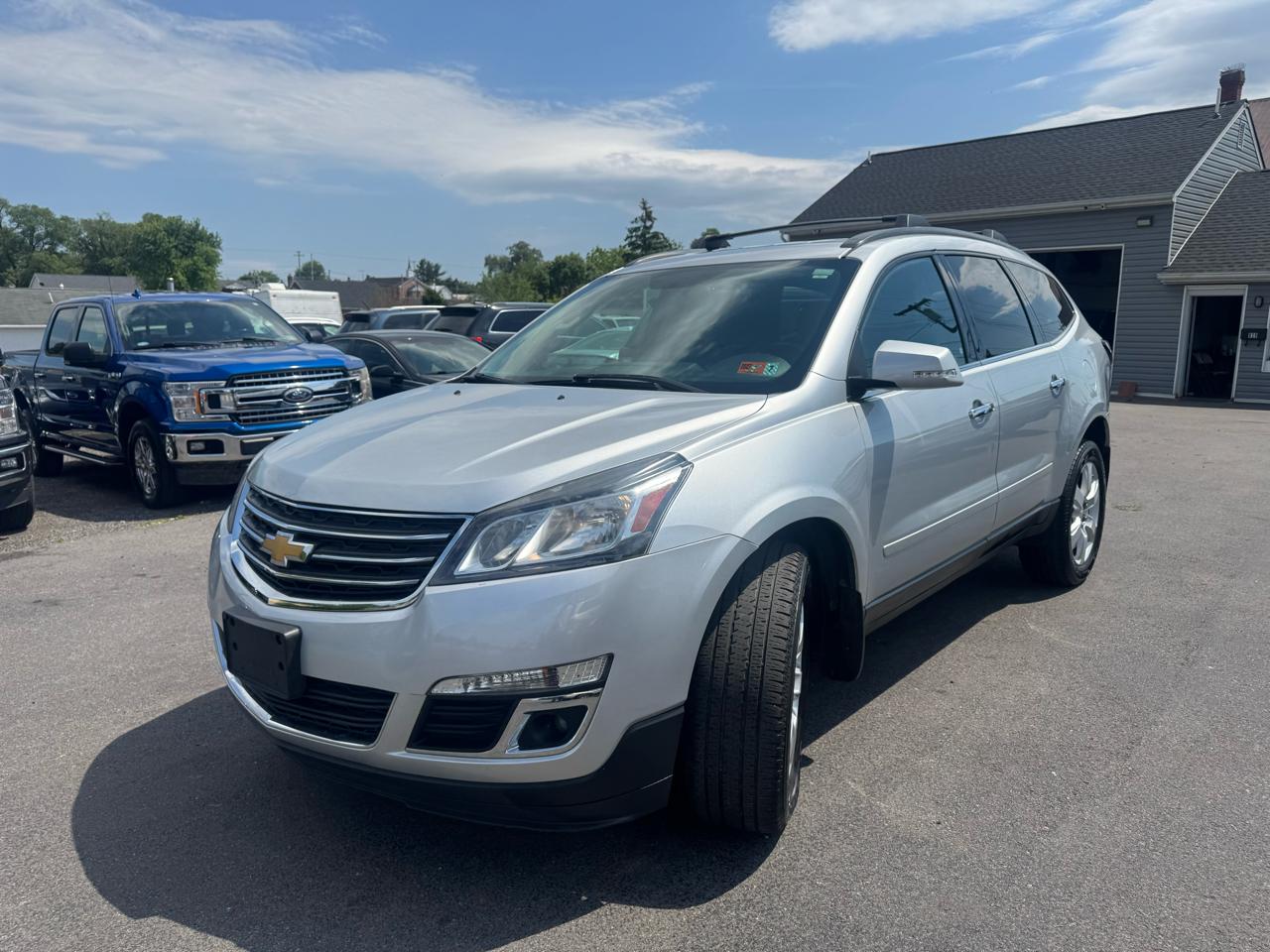 Chevrolet Traverse FWD 4dr LT w/1LT 2017