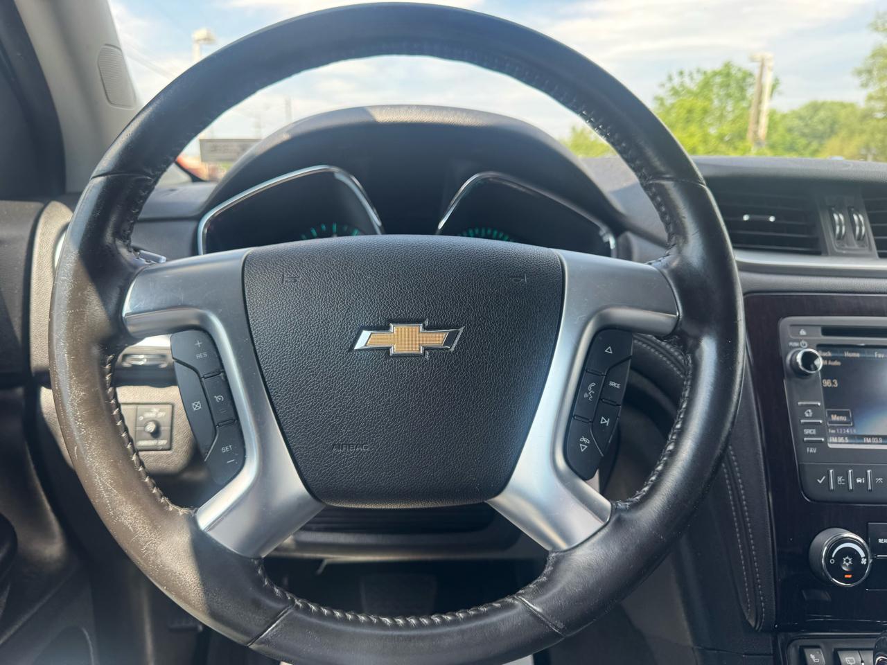 Chevrolet Traverse FWD 4dr LT w/1LT 2017