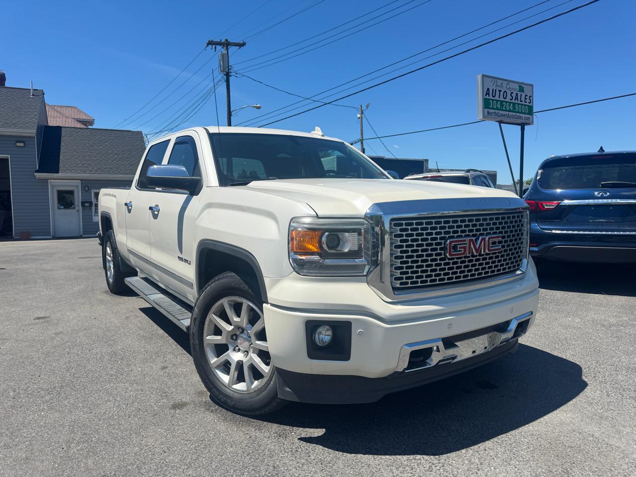 GMC Sierra 1500 4WD Crew Cab 153.0" Denali 2015