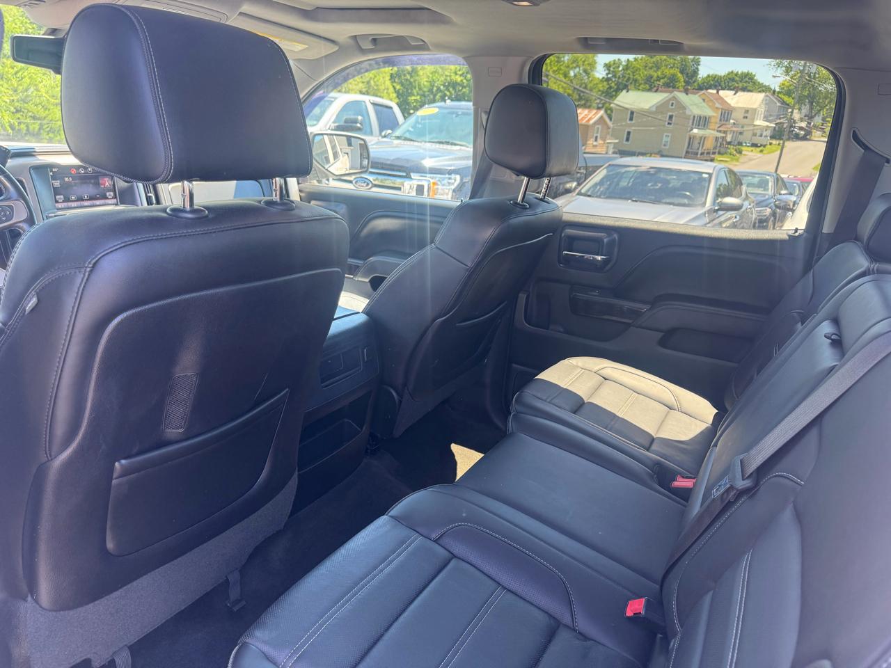GMC Sierra 1500 4WD Crew Cab 153.0" Denali 2015