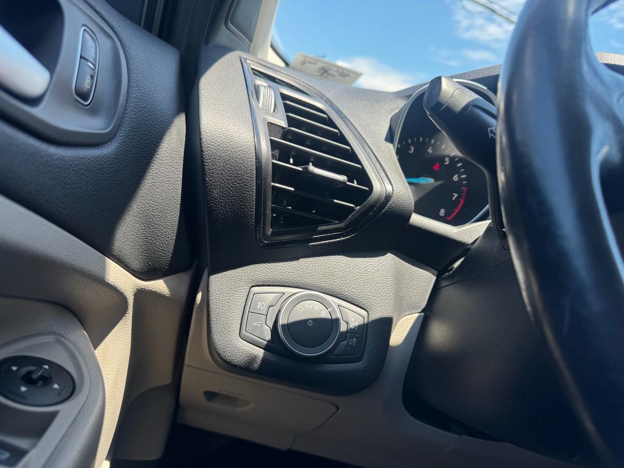 Ford Escape SEL 4WD 2018