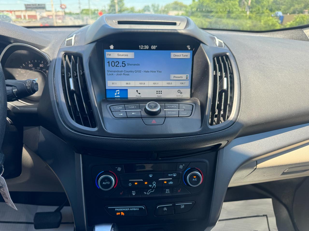Ford Escape SEL 4WD 2018