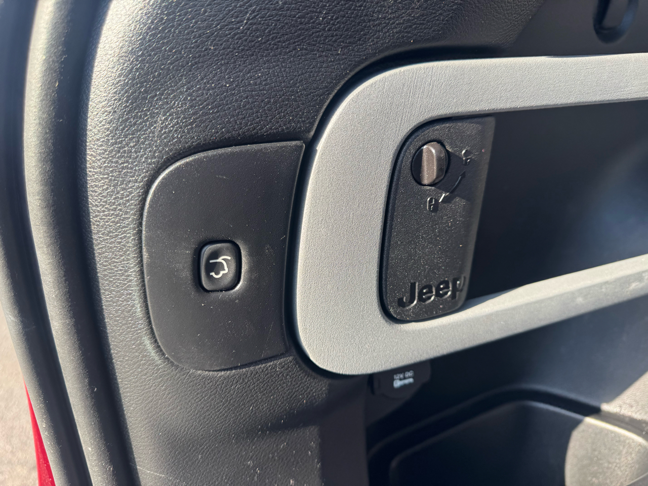 Jeep Cherokee 4WD 4dr Trailhawk 2015