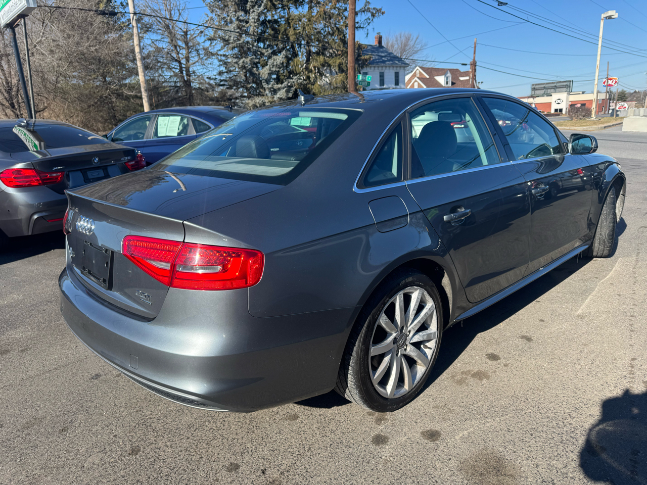 Audi A4 4dr Sdn Auto quattro 2.0T Premium 2014