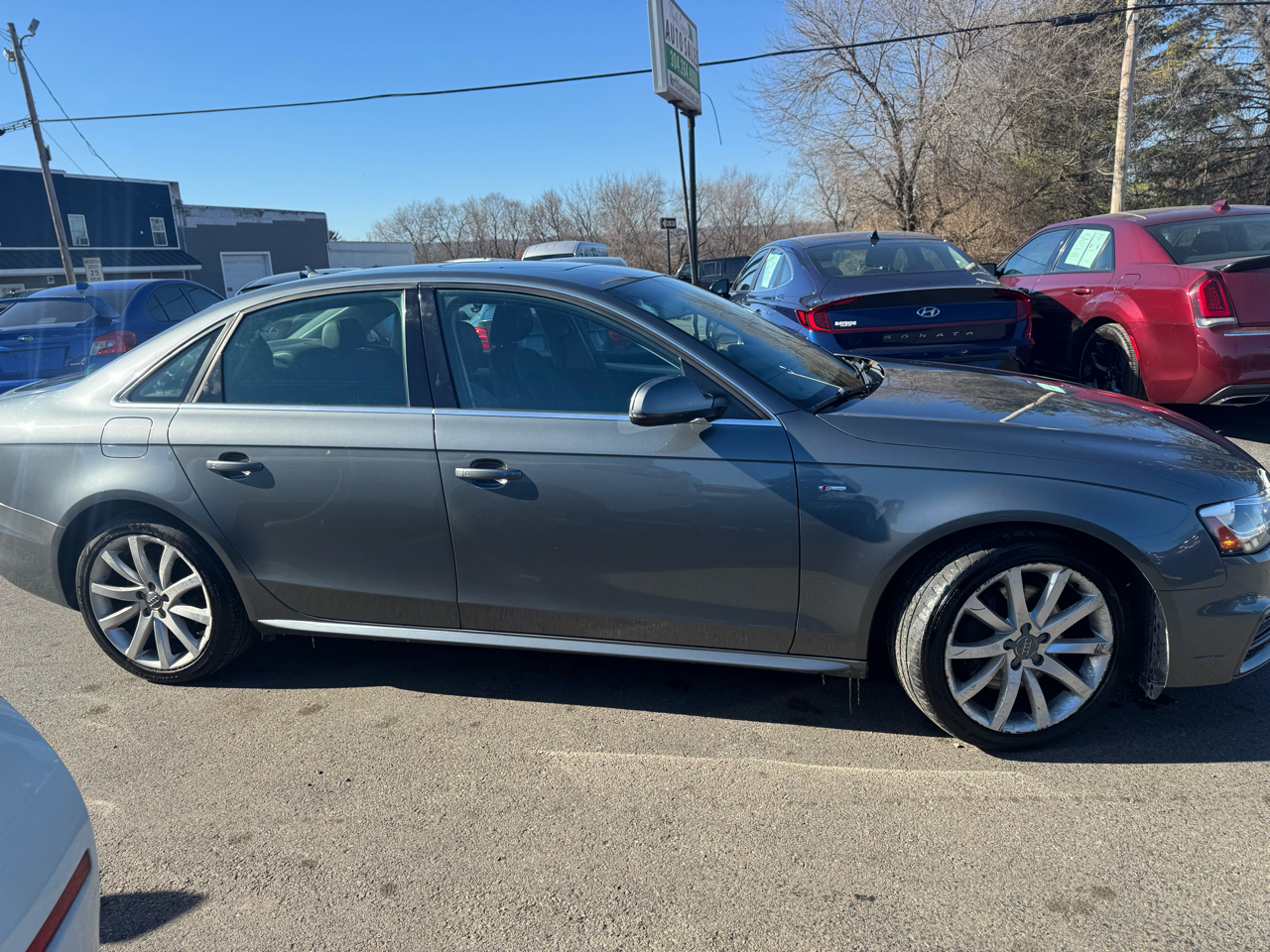 Audi A4 4dr Sdn Auto quattro 2.0T Premium 2014
