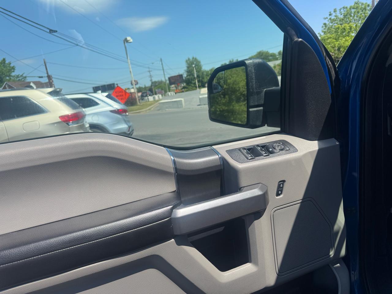 Ford F-150 XLT SuperCrew 4WD 2018