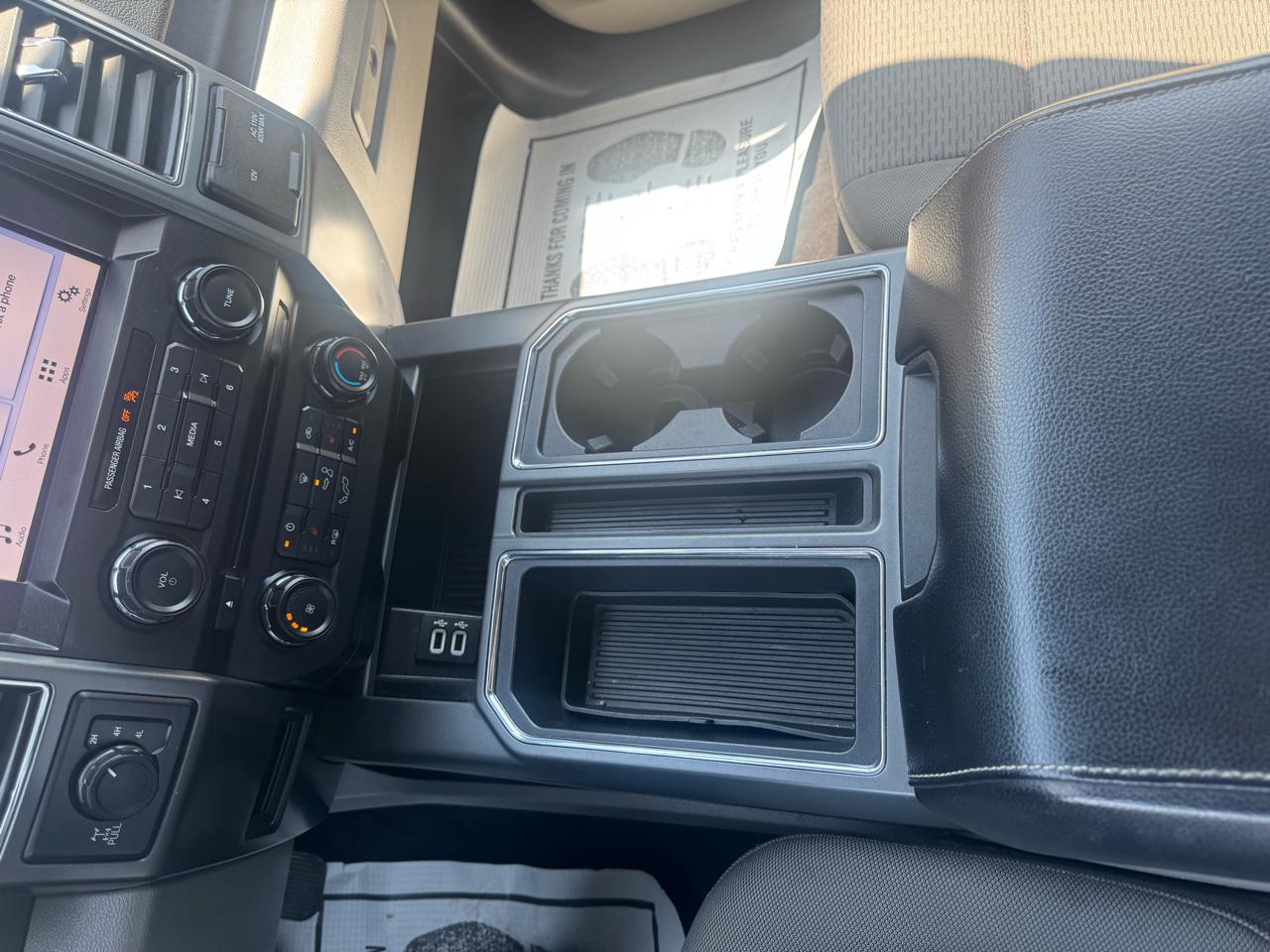 Ford F-150 XLT SuperCrew 4WD 2018
