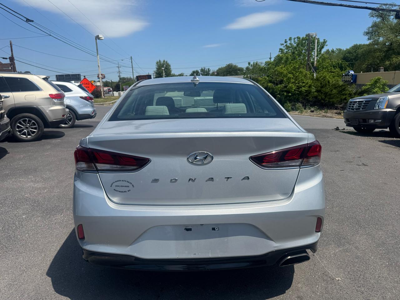 Hyundai Sonata SE 2.4L 2018